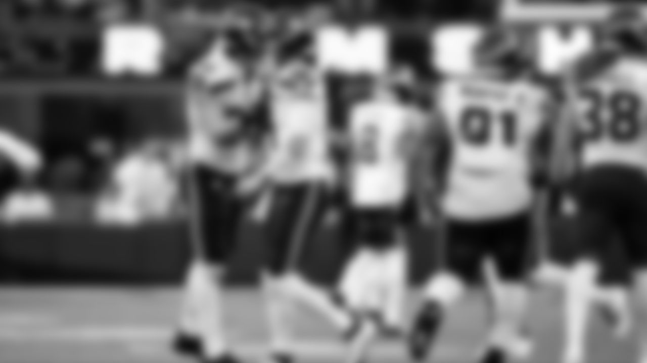 Seahawks at Rams on November 16, 2025