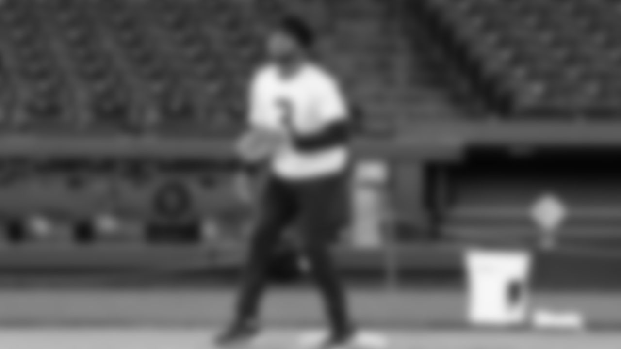 Seahawks safety Nick Emmanwori (3) visited T-Mobile Park on May 19, 2025