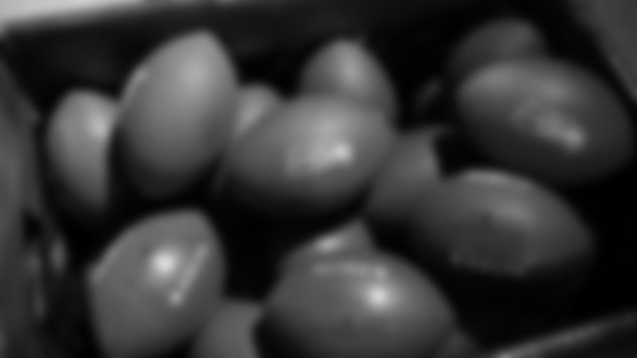 The Seahawks and Delta Air Lines hosted the annual Holiday in the Hangar event on December 2, 2025 to spread holiday cheer.