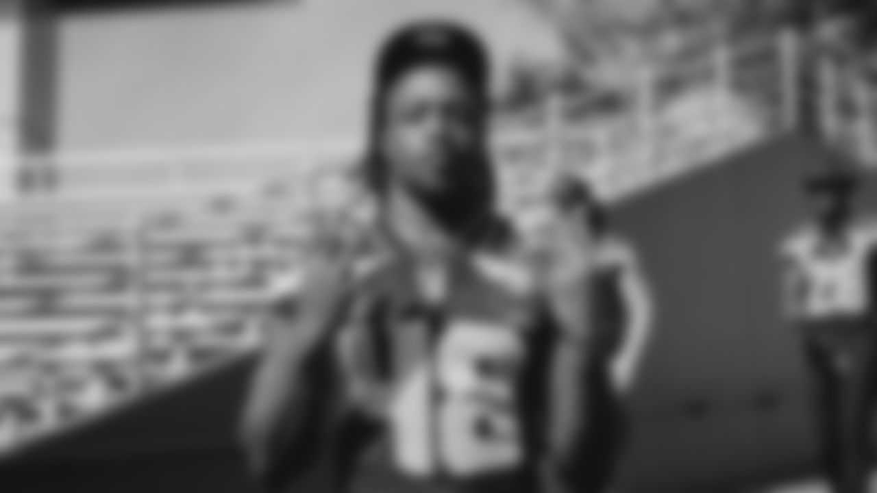 Seahawks linebacker Tyrice Knight (48) during the Super Bowl LX team photo on February 7, 2026.