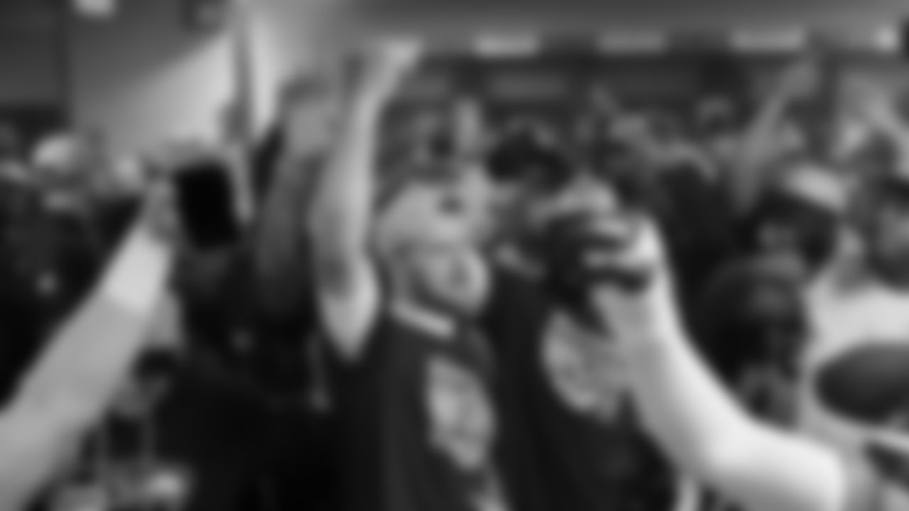 The Seahawks celebrated the win vs. the 49ers at Levi's Stadium in Week 18.