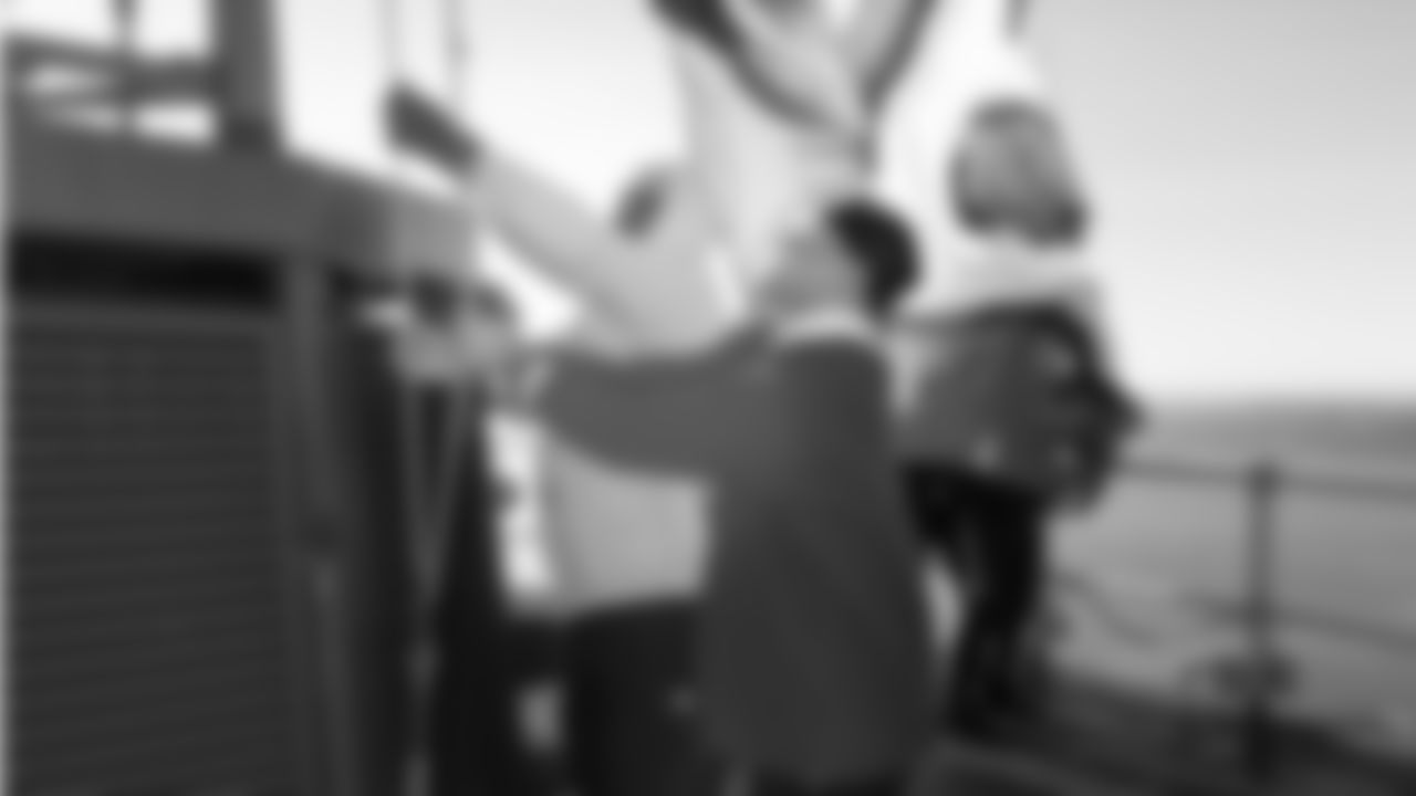 Seahawks Legends Walter Jones and Lofa Tatupu raised the 12 Flag on top of the Space Needle in honor of Blue Friday on January 16, 2026.