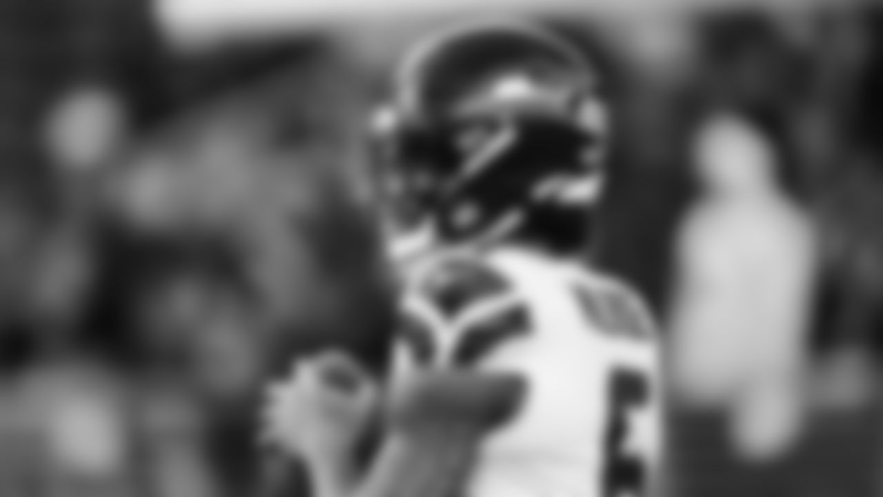 Seahawks quarterback Jalen Milroe (6) warms up at Levi's Stadium for the Week 18 matchup vs. the 49ers.