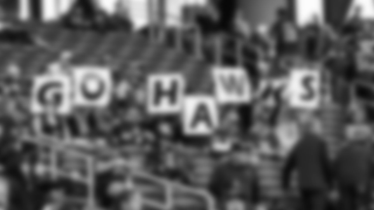 12s made themselves visible and known in the stands at Levi's Stadium.