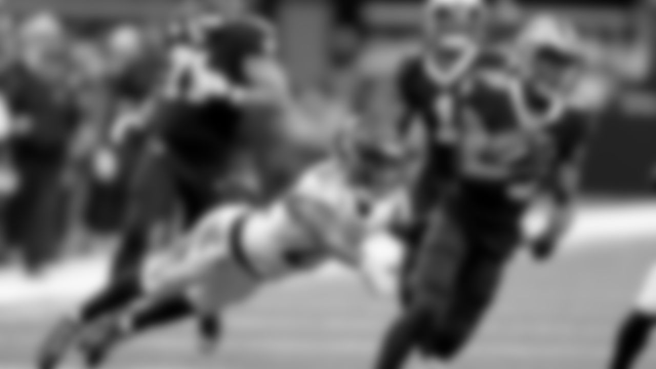 New Orleans Saints wide receiver Rashid Shaheed (89) scores on a 44-yard run in the second quarter during an NFL game against the Cincinnati Bengals, Sunday, Oct. 16, 2022 in New Orleans. (Michael DeMocker via AP)