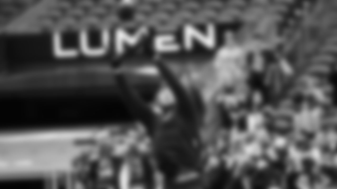 Seahawks tight end AJ Barner (88) warms up at Lumen Field for the Week 15 matchup vs. the Indianapolis Colts.