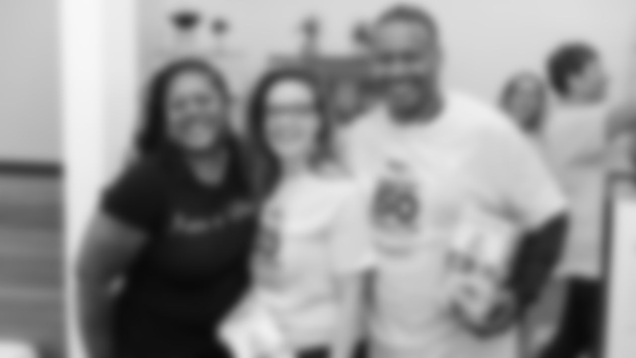 Seahawks staff members volunteered at the Dignity for Divas Dream Academy on Friday, June 13, 2025.