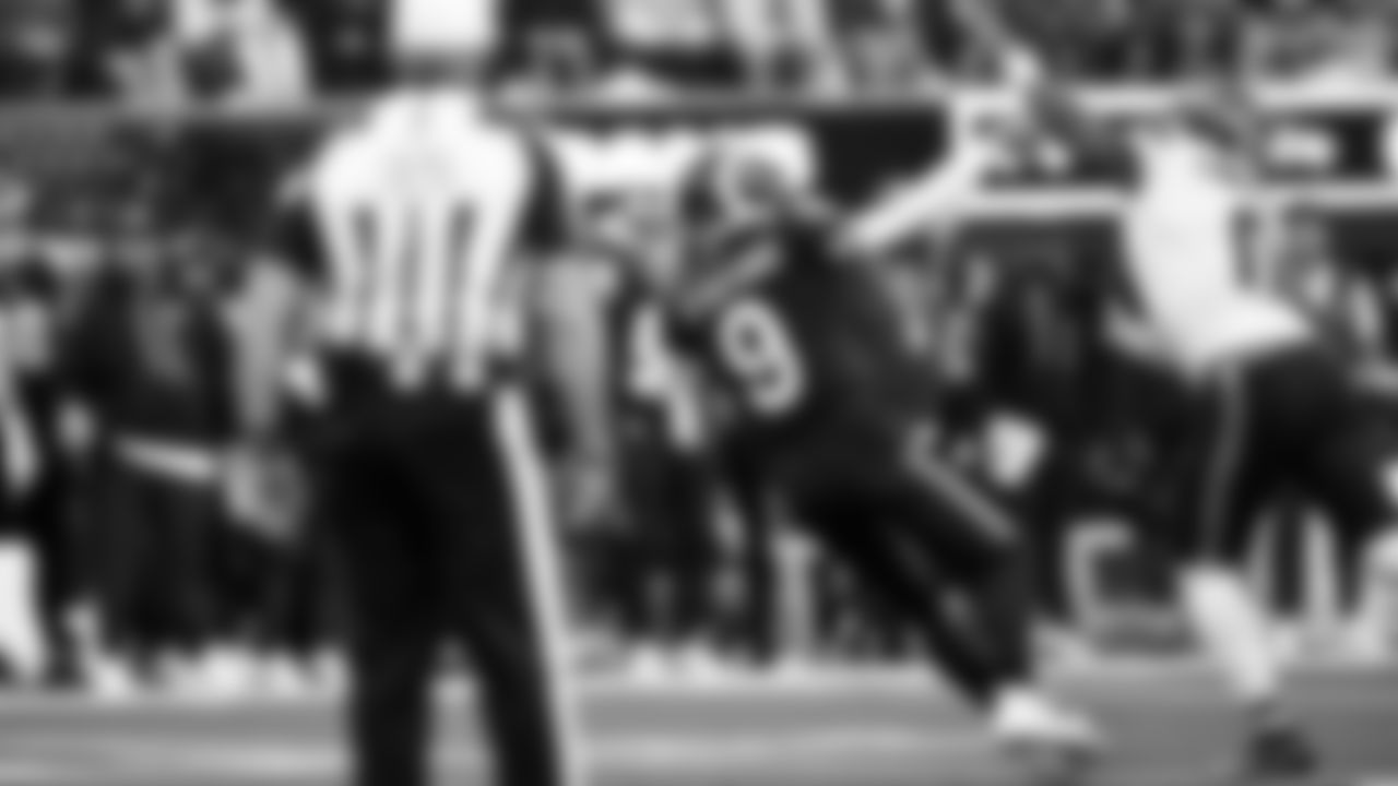 Seahawks at Rams on November 16, 2025