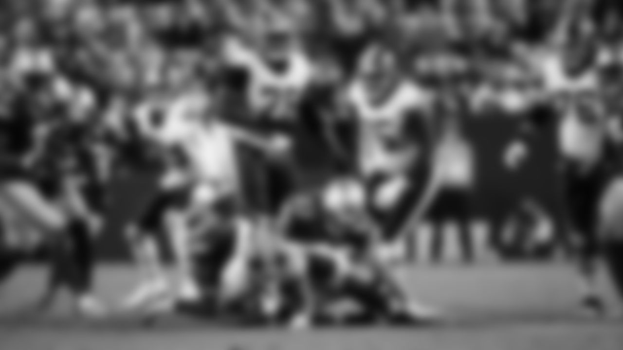 Seattle Seahawks at Washington Commanders for a week 9 throwback matchup on Nov 2, 2025