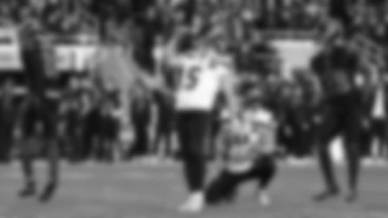 Seahawks vs. 49ers in Week 18 on January 3, 2026.