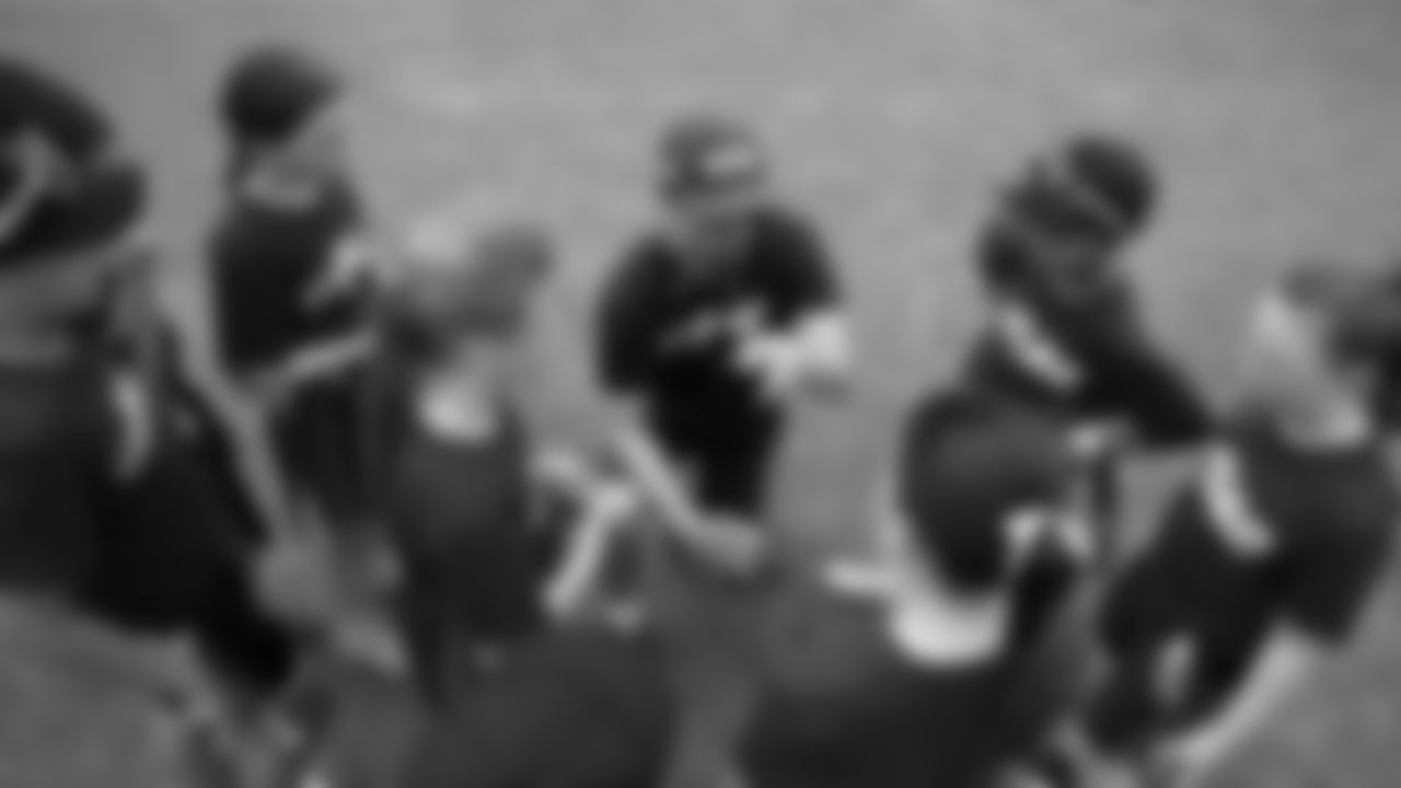 The Seahawks hosted a Seahawks Flag Football camp in Sydney, Australia where local kids had the opportunity to compete alongside Seahawks Legend Cliff Avril.