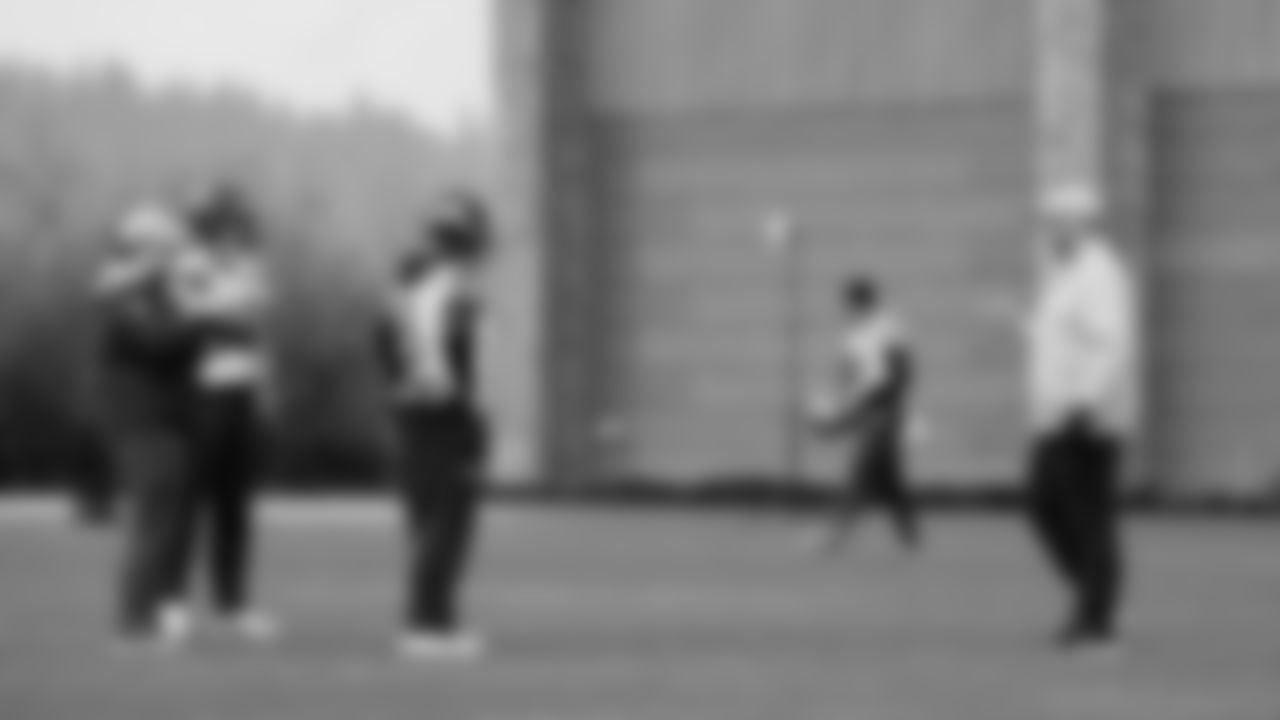 Seahawks running back Kenneth Walker III (9) practiced on Wednesday, December 24, 2025 at the Virginia Mason Athletic Center.