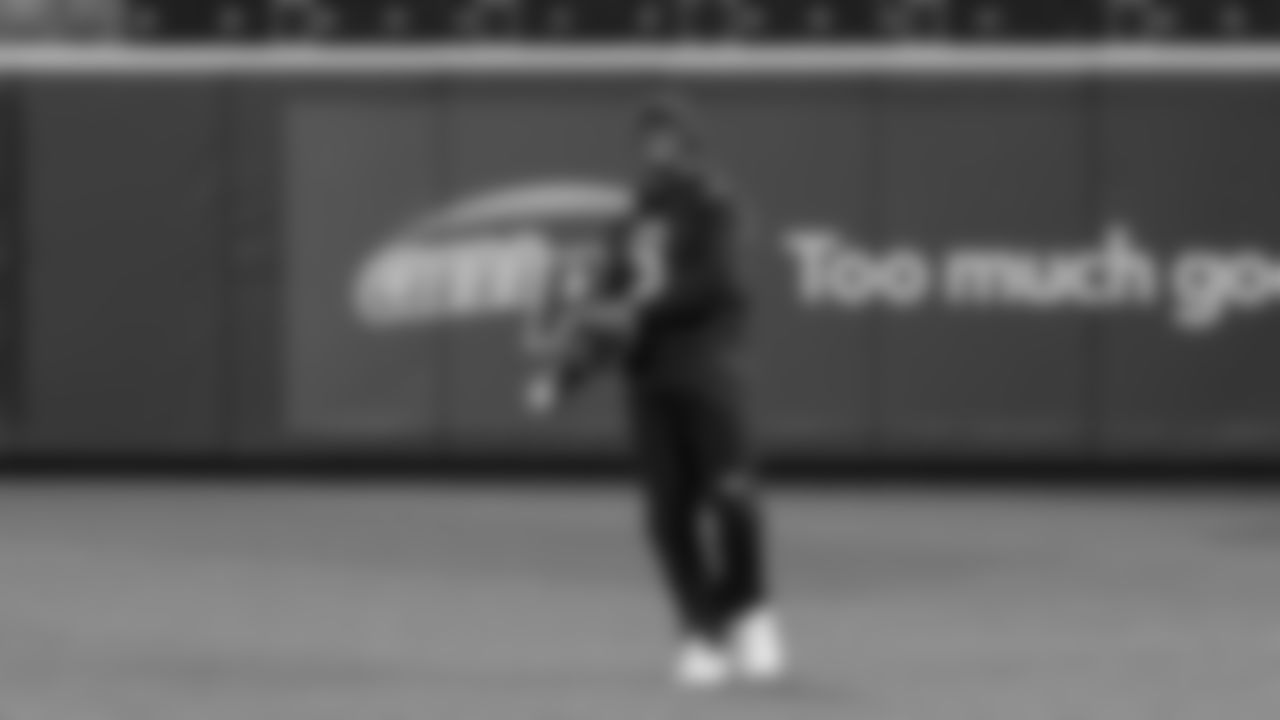 Seahawks running back Kenneth Walker III (9) visited T-Mobile Park on May 19, 2025