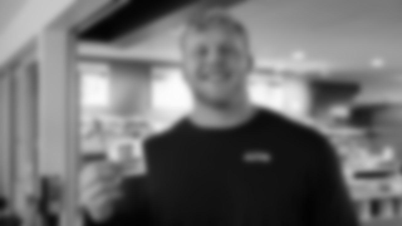 Seahawks players and staff participated in National Voter Registration Day.