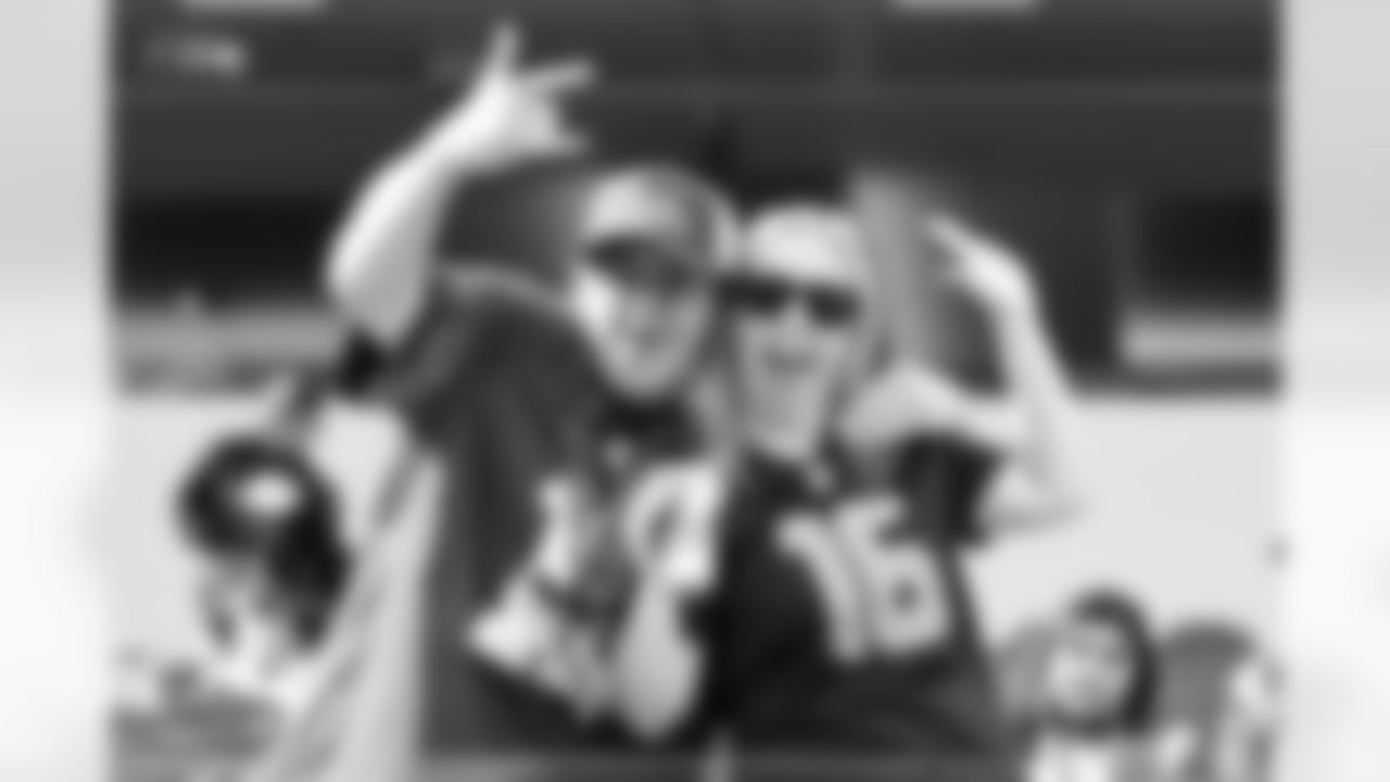 The 12s made the trip to SoFI Stadium in Los Angeles to watch the Seahawks take on the Rams in Week 11.
