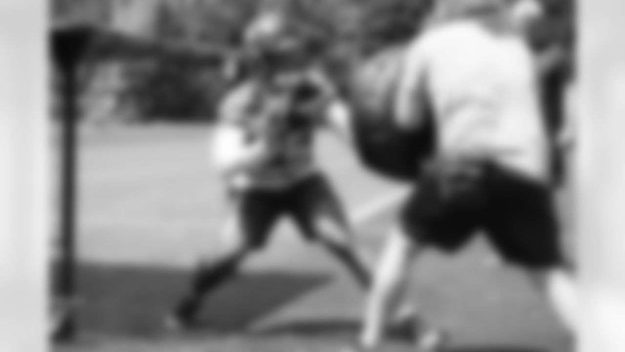 Seahawks running back Kenny McIntosh (25) participated in the Seahawks 2025 offseason workout program.