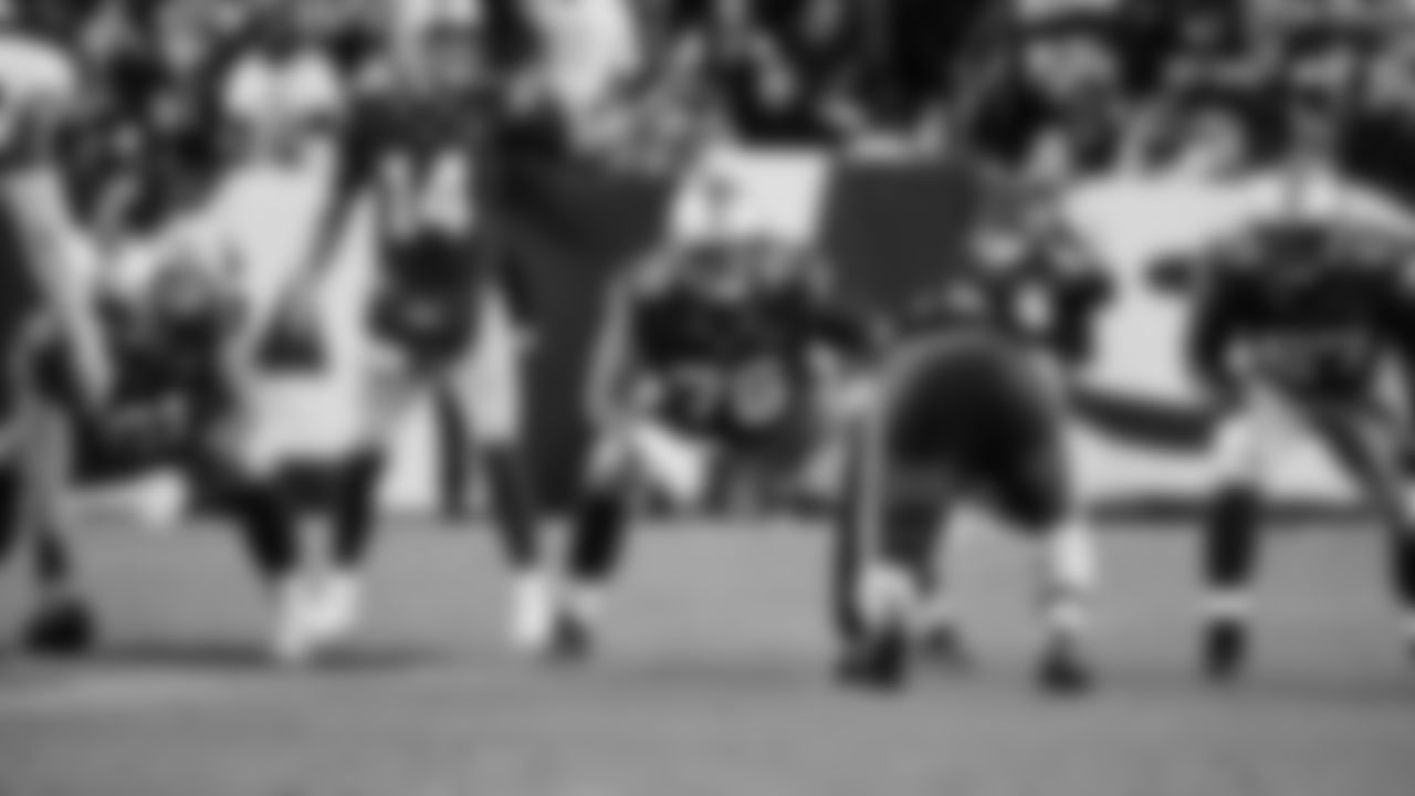 Seattle Seahawks at Washington Commanders for a week 9 throwback matchup on Nov 2, 2025