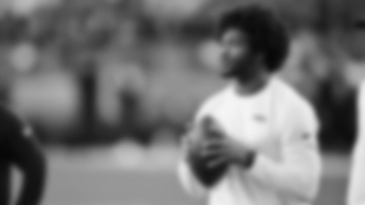 Seahawks quarterback Jalen Milroe (6) warms up at Levi's Stadium for the Week 18 matchup vs. the 49ers.