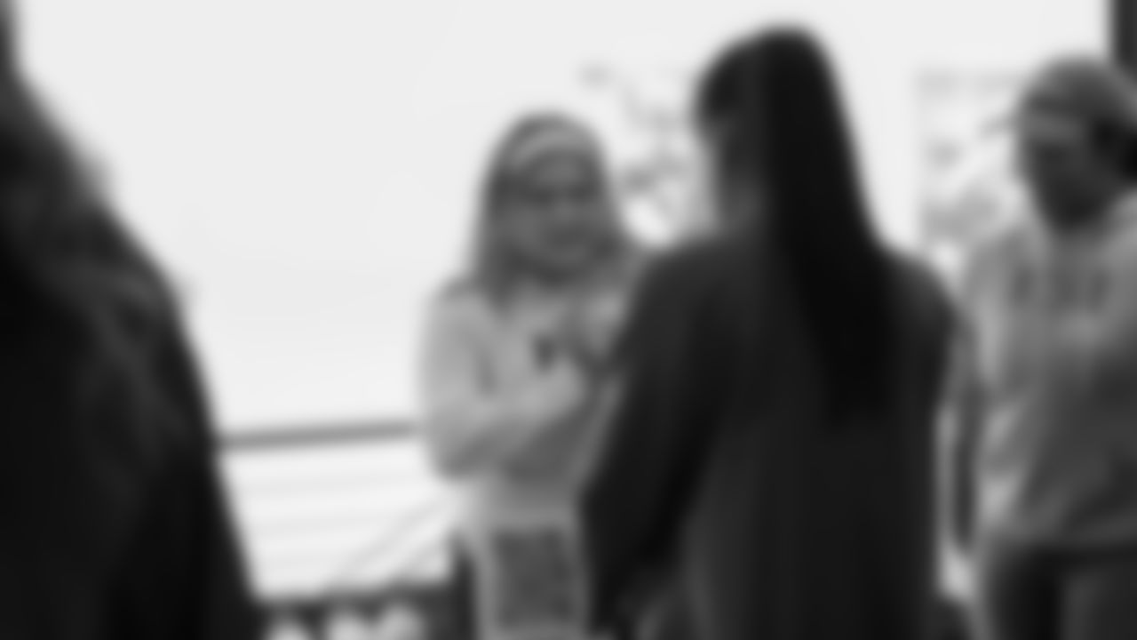 Seahawks players and staff participated in National Voter Registration Day.