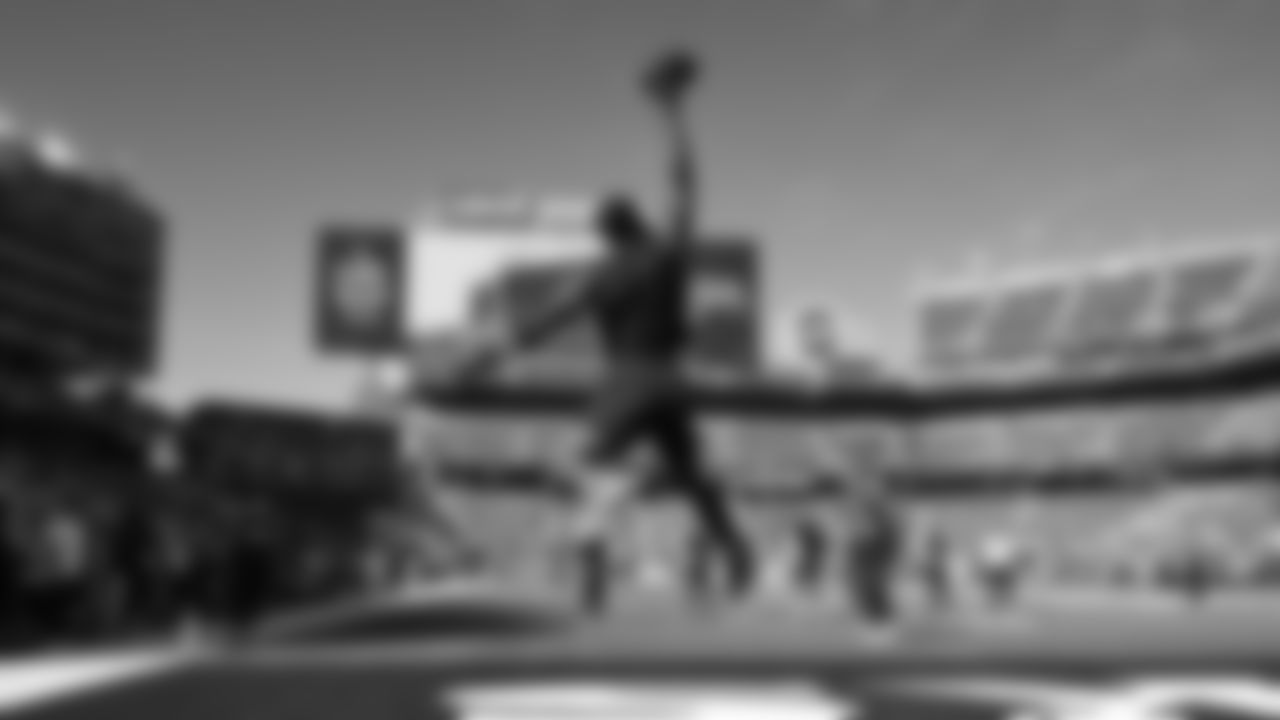 The Seahawks warm up ahead of Super Bowl LX vs. the Patriots at Levi's Stadium on Sunday, February 8, 2026.