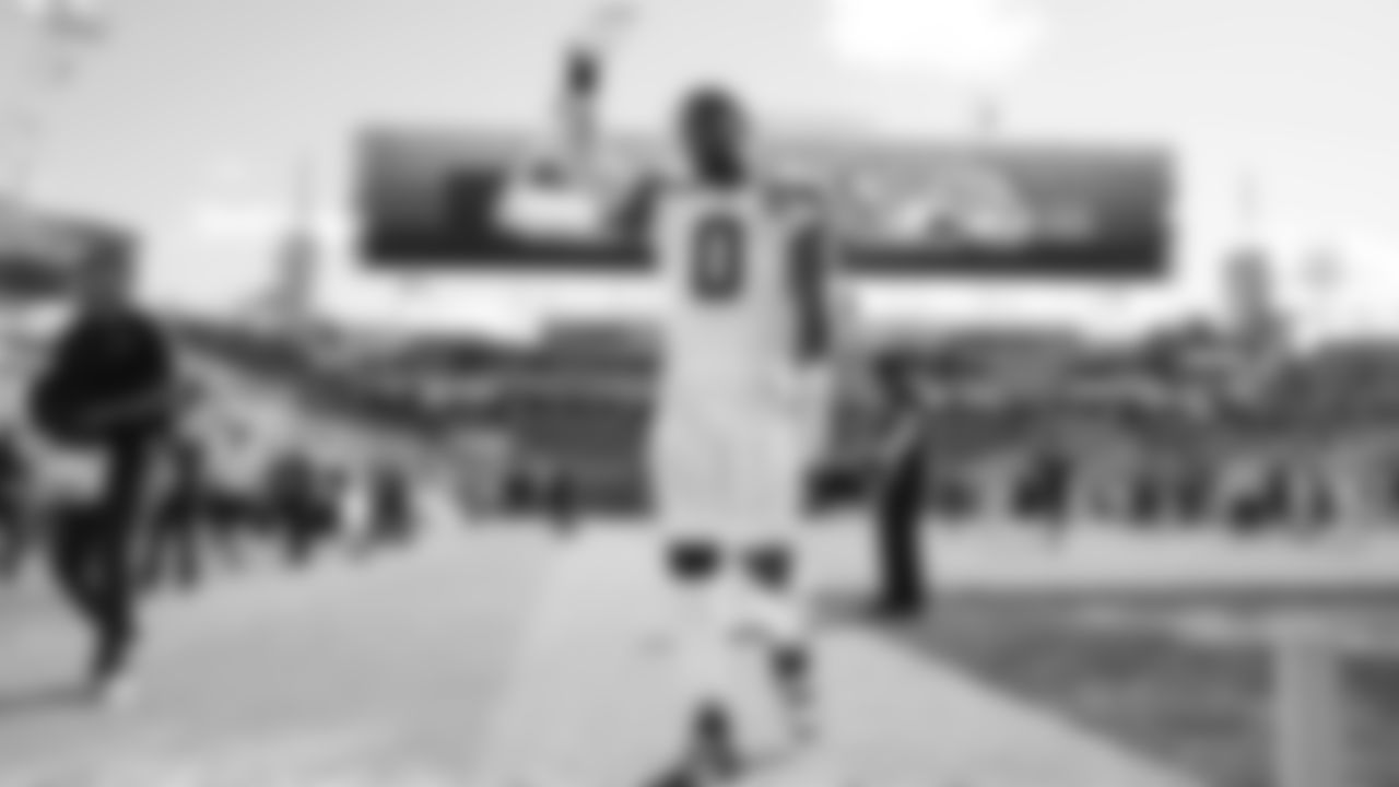 Seahawks defensive end DeMarcus Lawrence (0) at the Jaguars in Week 6.