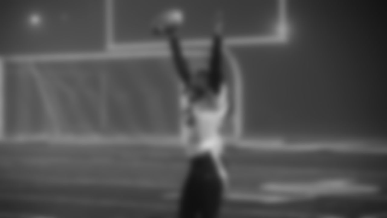 The Seahawks visited Tahoma High School on Tuesday, January 13, 2026 with Seahawks Legend Orlando Huff for the last Girls Flag Takeover of the season featuring the varsity game between Todd Beamer High School vs. Tahoma High School.