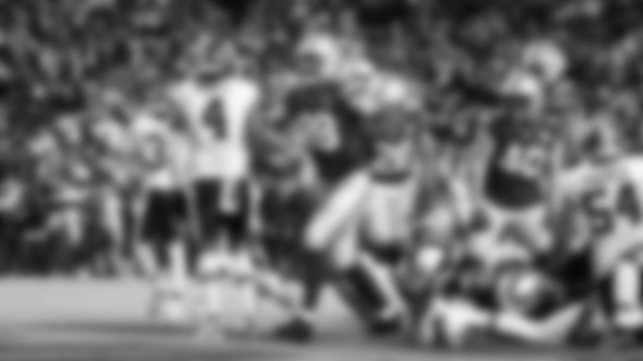 Seahawks tight end AJ Barner celebrates after scoring in the second half.