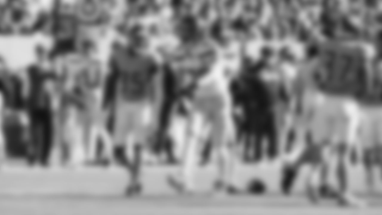 Seahawks at Titans on November 23, 2025