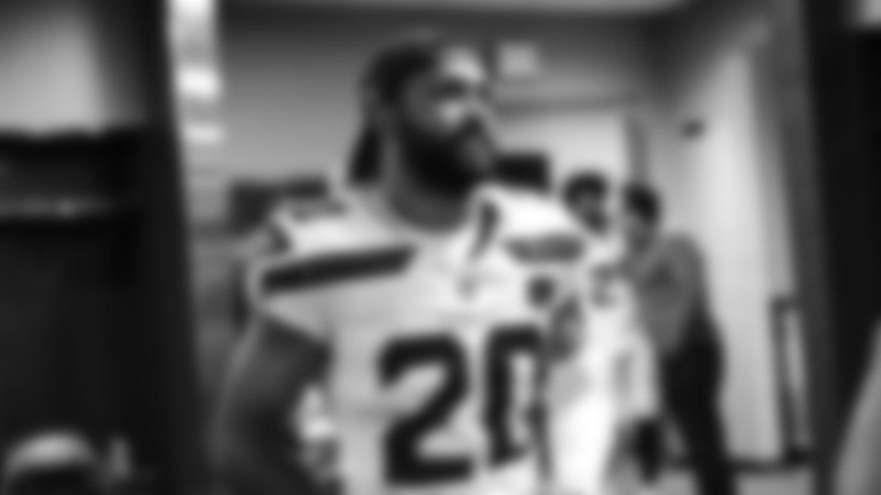 The Seahawks celebrated the 37-9 victory over the Falcons at Mercdes-Benz Stadium.