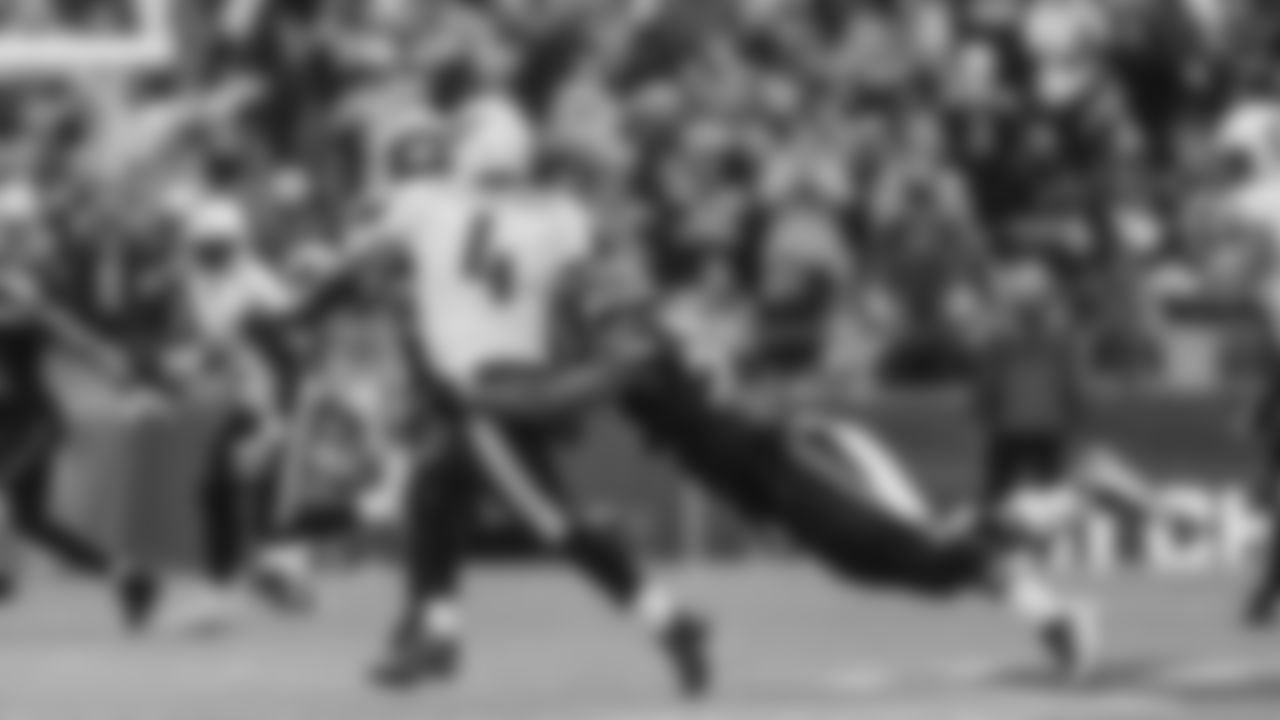 DE Michael Bennett 2013-2017