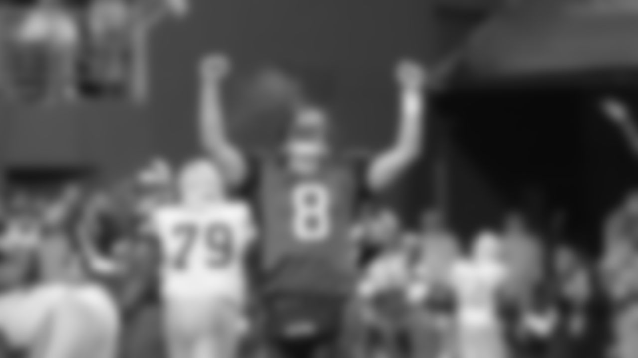 QB Matt Hasselbeck 2001-2010