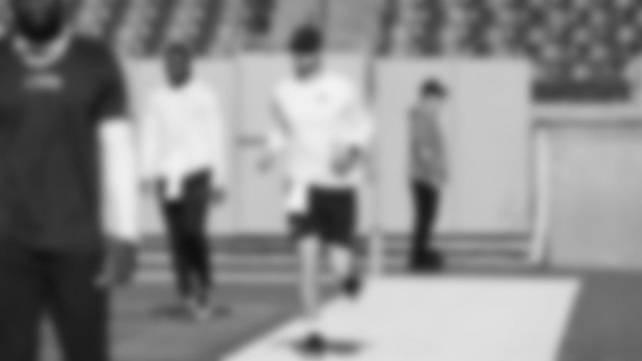 Seahawks quarterback Sam Darnold (14) hit the field at Nissan Stadium for the Week 12 matchup vs. the Titans in Nashville, Tennessee.