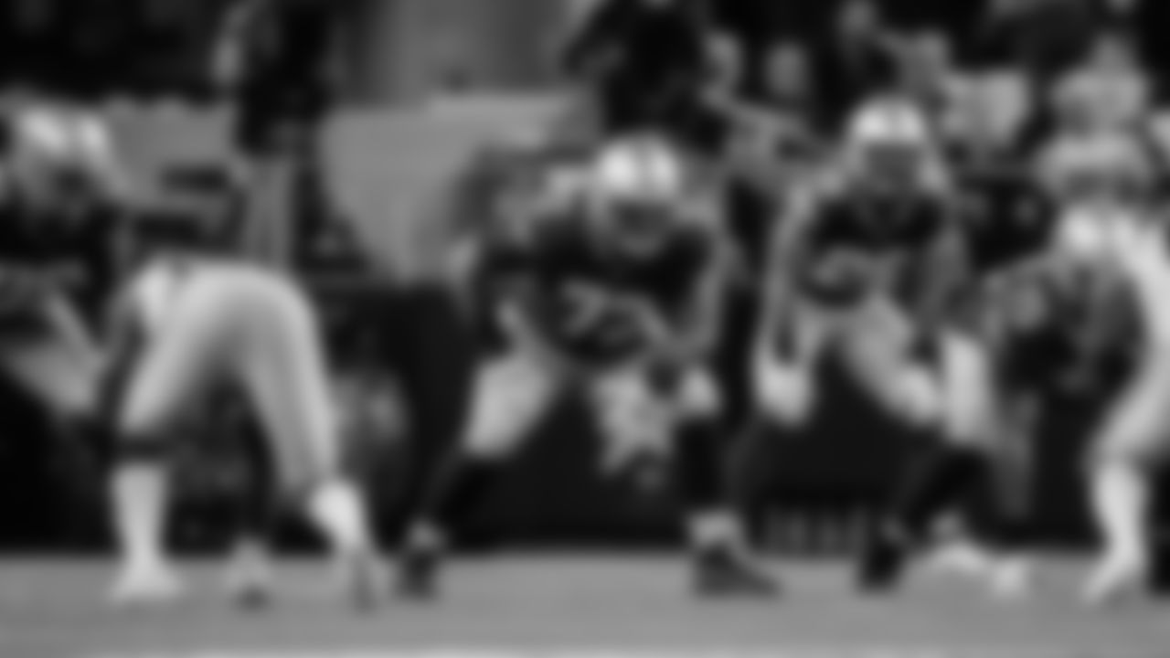 Seahawks right tackle Abraham Lucas (74)