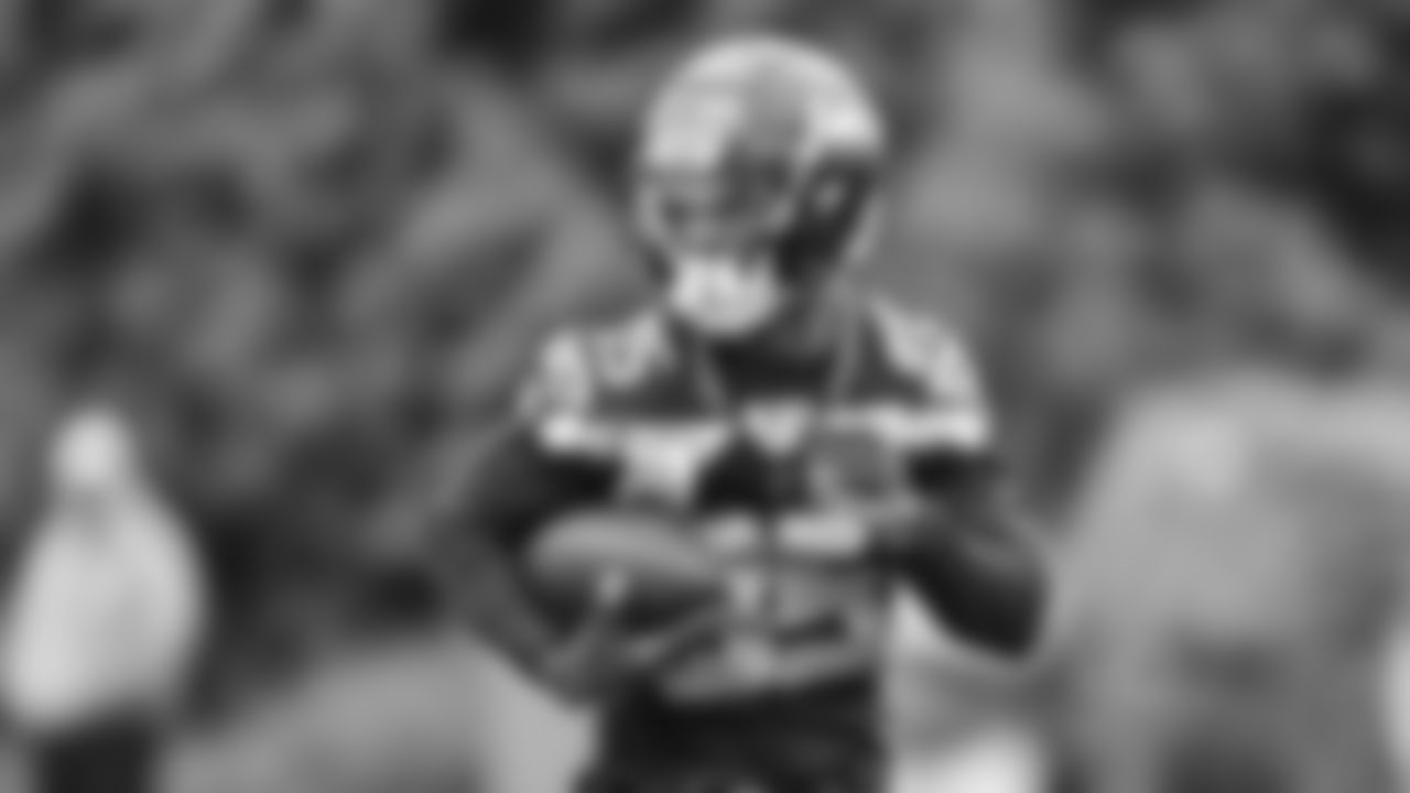 Seahawks wide receiver Montorie Foster Jr. (35)