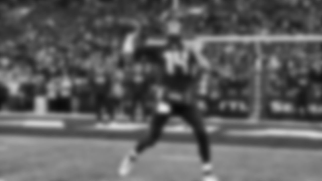 Seahawks quarterback Sam Darnold (14) warms up at Lumen Field for the NFC divisional round game vs. the San Francisco 49ers on January 17, 2026.