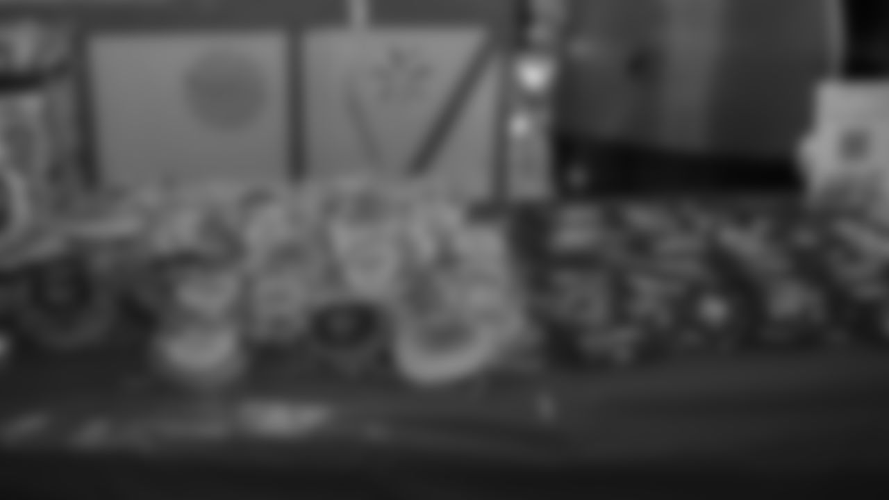 The Seahawks and Delta Air Lines hosted the annual Holiday in the Hangar event on December 2, 2025 to spread holiday cheer.