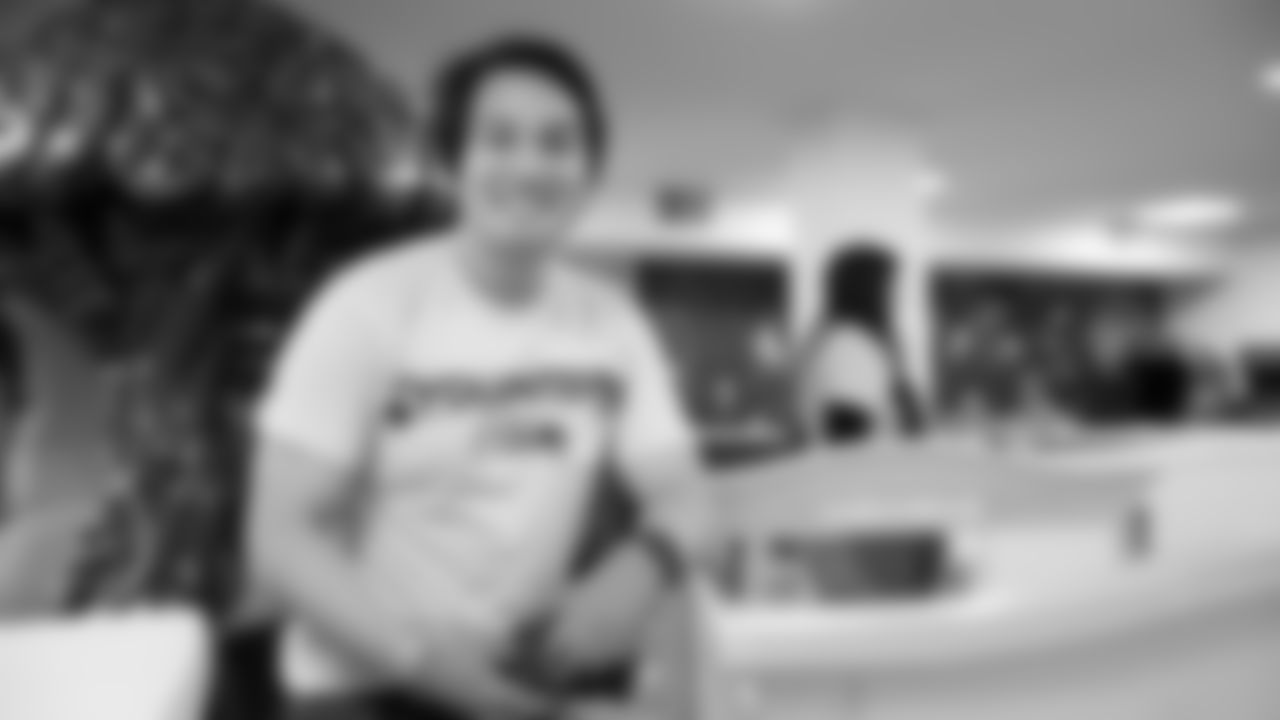 The 2025 Seahawks Intern Class volunteered at the Ronald McDonald House Charities of Western Washington & Alaska for their Intern Day of Service on Thursday, October 30th, 2025