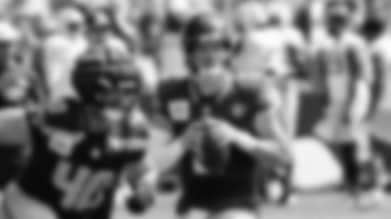 Seahawks quarterback Drew Lock (2) participated in a joint practice with the Packers at Ray Nitschke Field in Green Bay, Wisconsin.