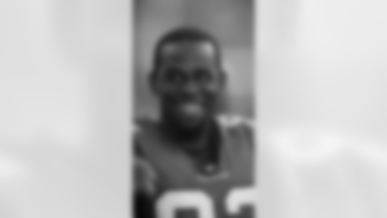 WR Darrell Jackson 2000-2006