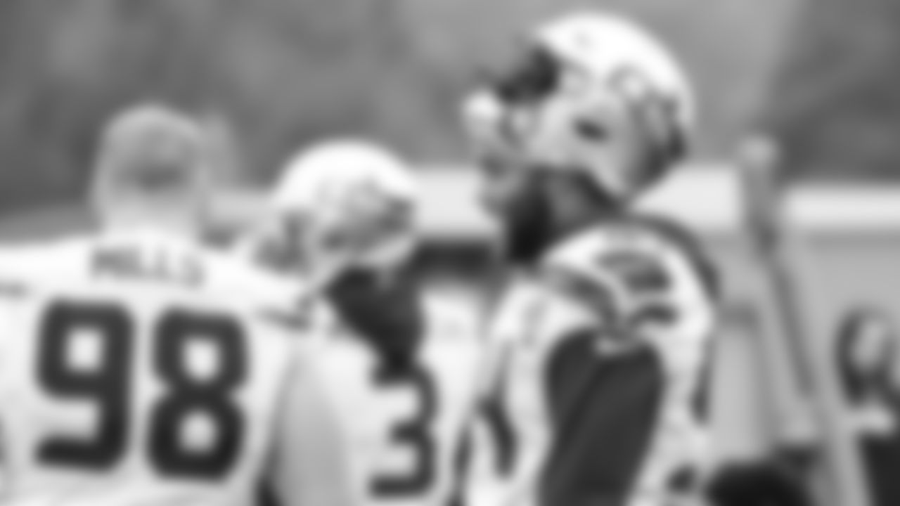 Seahawks defensive end Mike Morris (94) practiced on Wednesday, November 26, 2025 at the Virginia Mason Athletic Center.