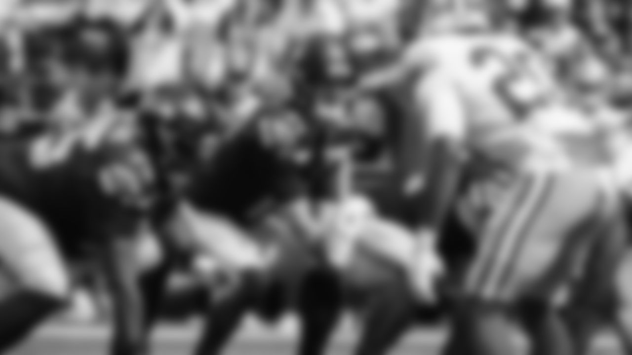 Seahawks quarterback Sam Darnold (14) vs. the San Francisco 49ers in Week 1.