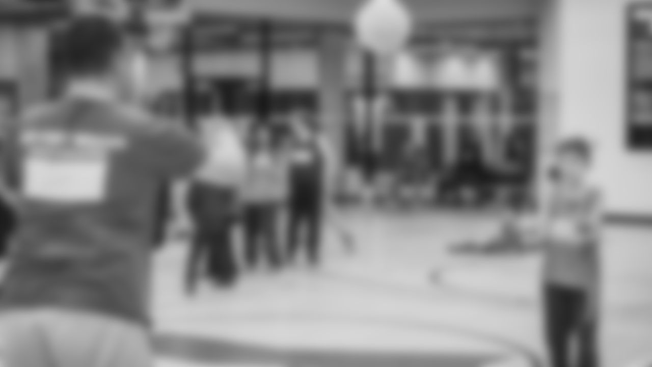 Canada Sensory Kit Donations-20251115_14-04-44_16