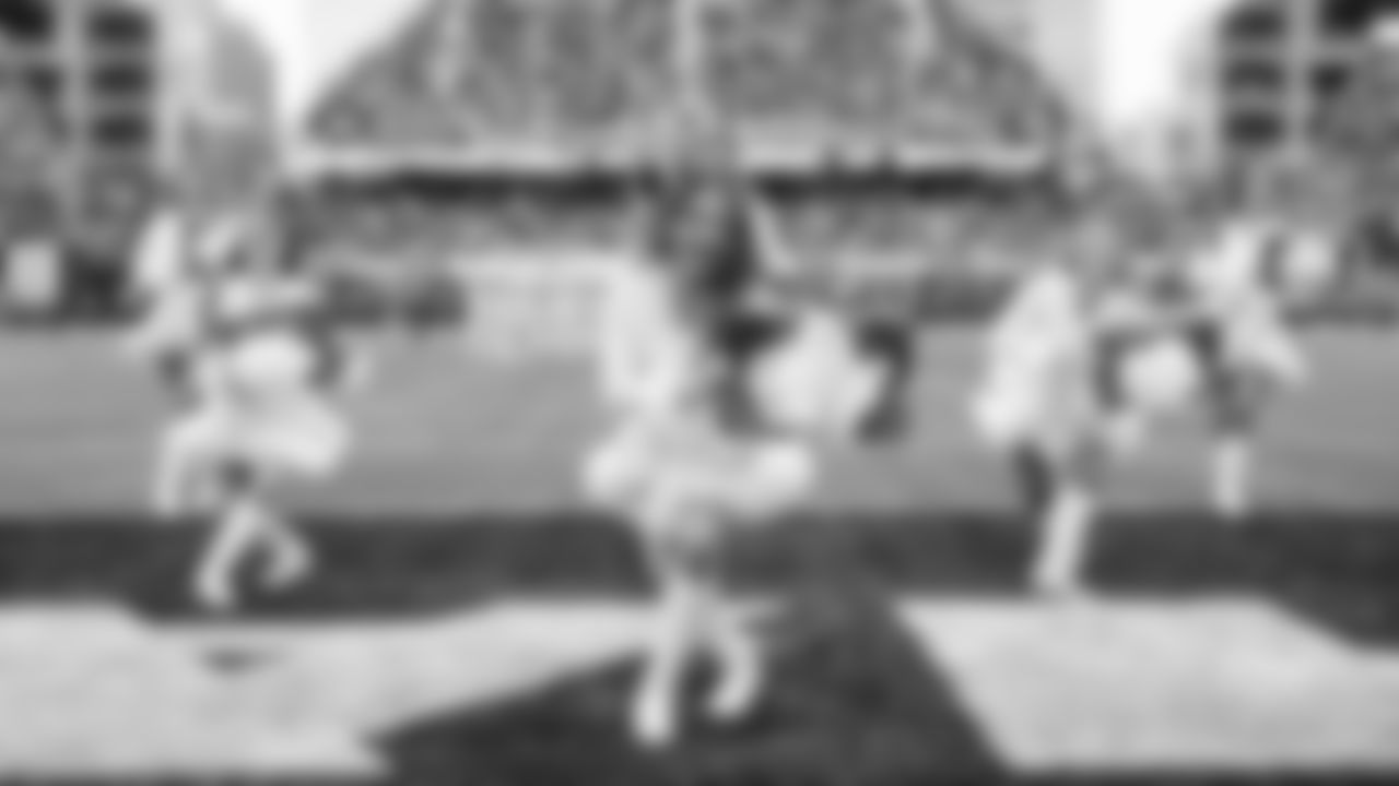 Seahawks Dancers in Week 15 on December 14th, 2025