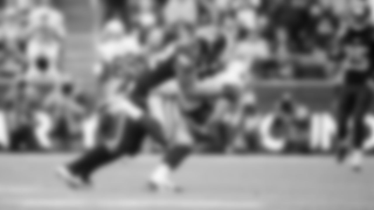 DE Michael Bennett 2013-2017