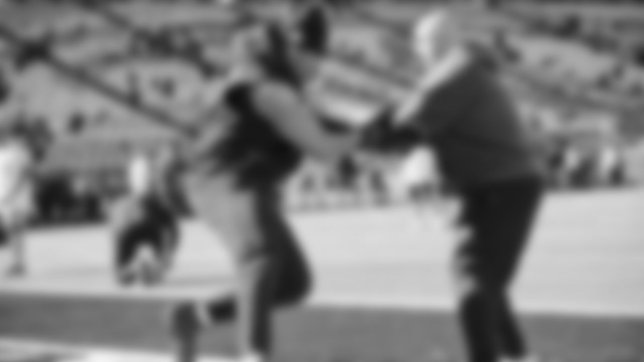 Super Bowl LX Warmups-20260208_22-30-45_1292