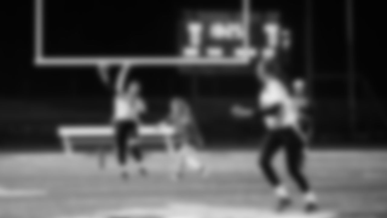 The Seahawks visited Tahoma High School on Tuesday, January 13, 2026 with Seahawks Legend Orlando Huff for the last Girls Flag Takeover of the season featuring the varsity game between Todd Beamer High School vs. Tahoma High School.