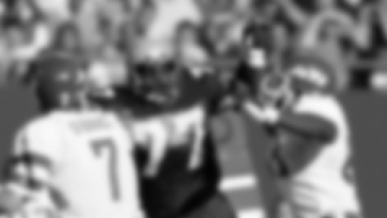 DE Jeff Bryant 1982-1993
