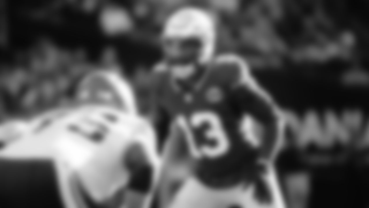 Seahawks linebacker Ernest Jones IV (13) vs. the Minnesota Vikings in Week 13.