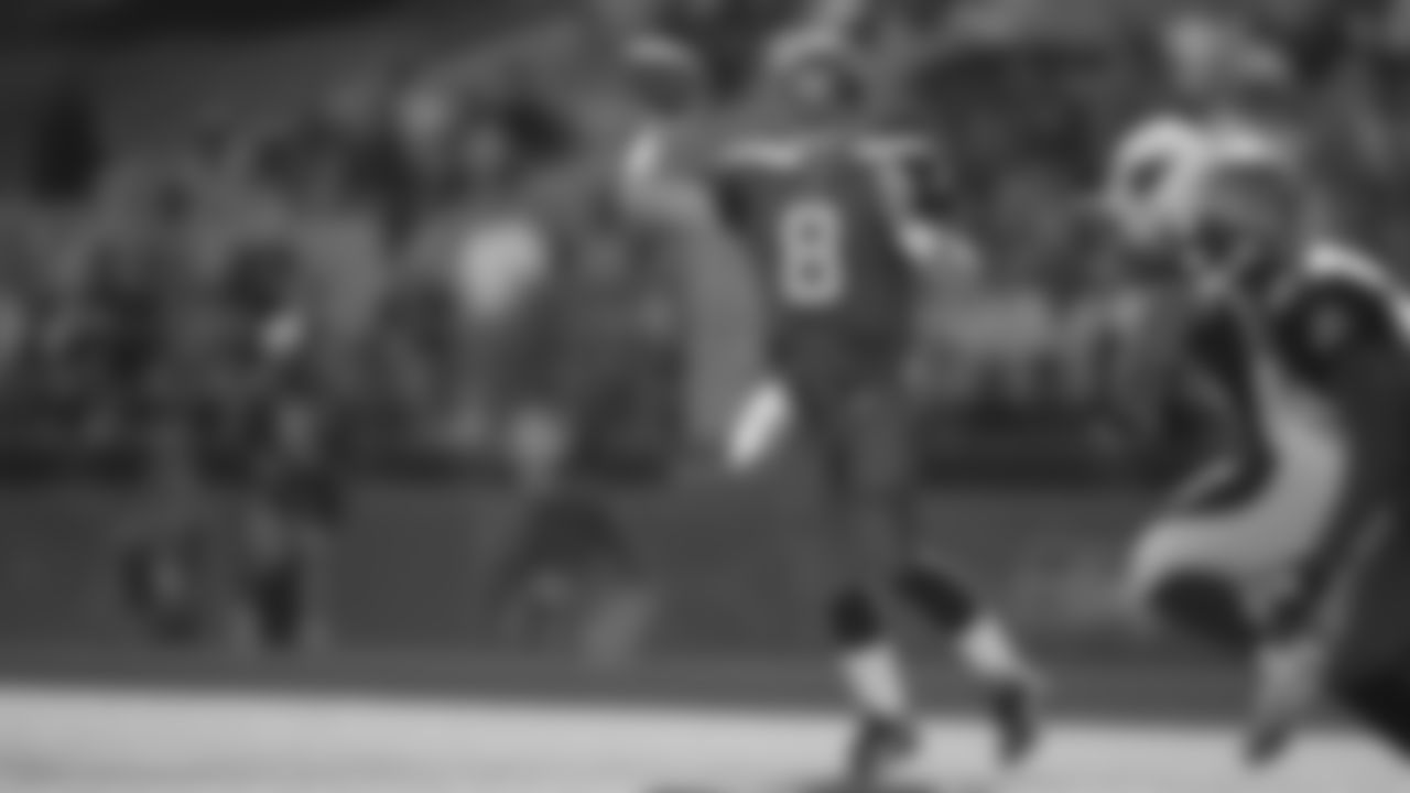 QB Matt Hasselbeck 2001-2010