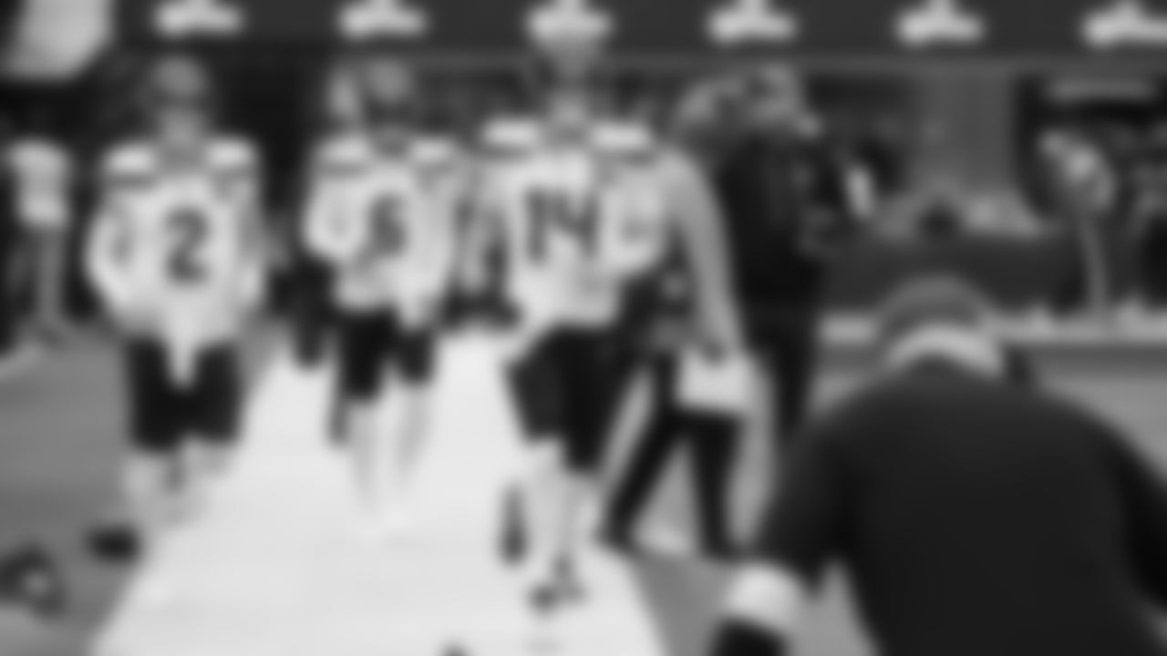 Seahawks quarterback Sam Darnold (14) during pregame warmups at SoFi Stadium for the Week 11 matchup at the L.A. Rams.